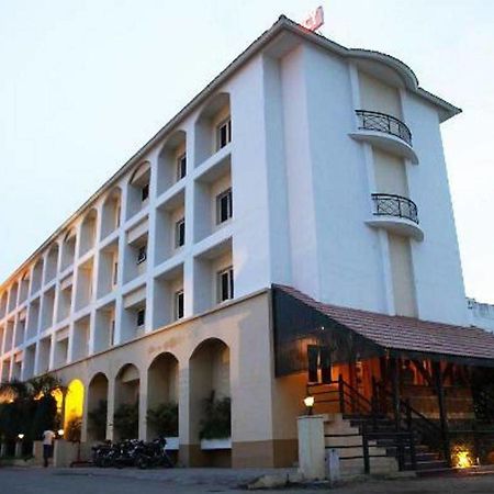 The Residency Karur Hotel Buitenkant foto