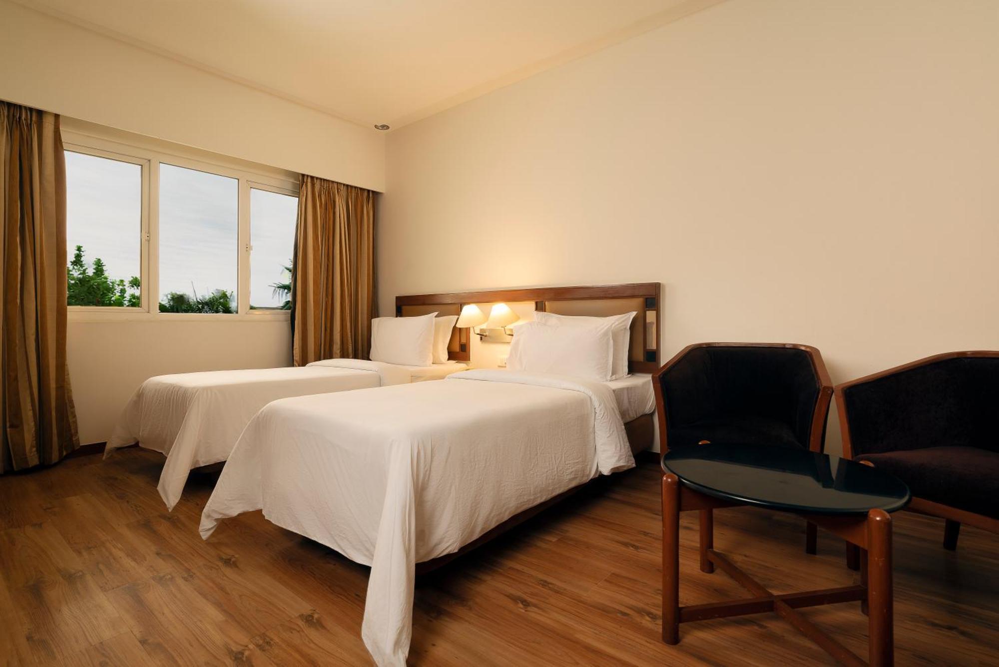 The Residency Karur Hotel Buitenkant foto